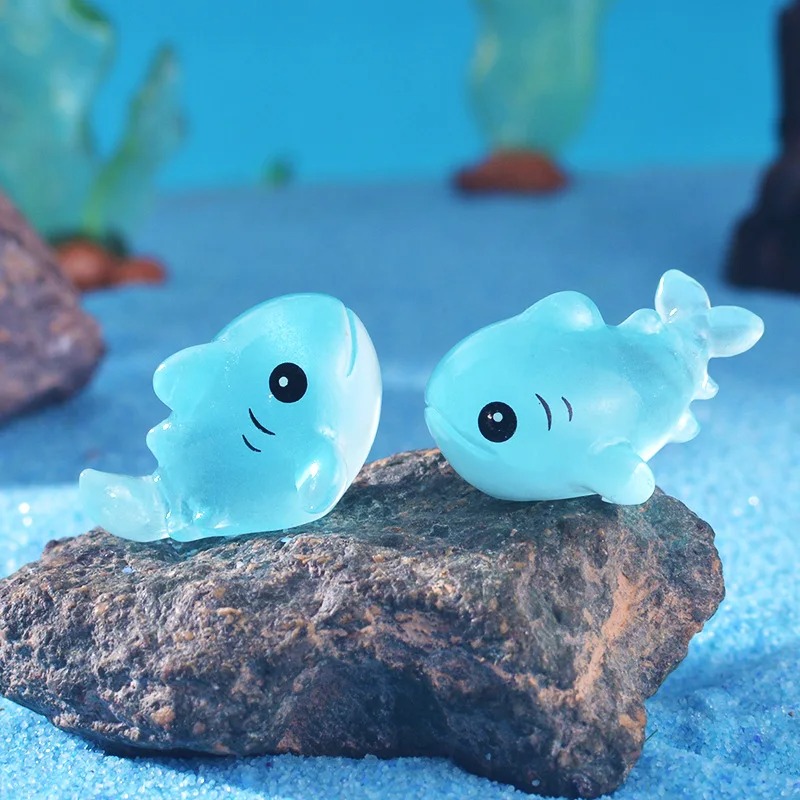 4pcs Luminous Shark Ornament S - огляд і ціна Aquarium Fish Shark